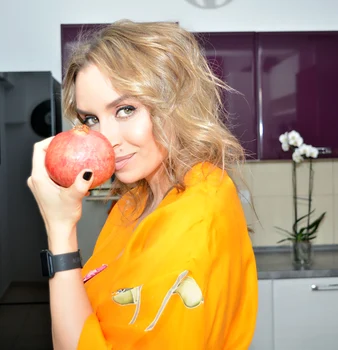 Adina Halas ne oferă rețetele ei rapide de supă de legume și de humus