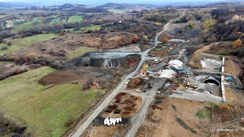 Autostrada Lugoj Deva in șantier  Foto Daniel Guță ADEVĂRUL (22) JPG