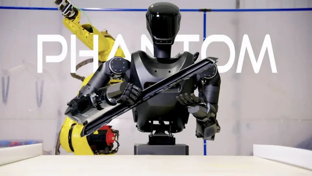 Un startup american în care e implicat fiul lui Trump își testează roboții autonomi în Ucraina. Armata americană ar putea prelua modelul