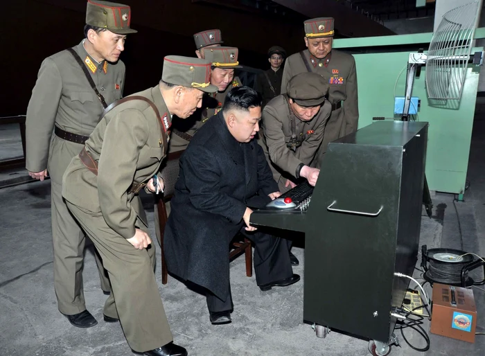 Logitech Trackman Marble, un computer verde şi Kim Jong Un FOTO Reuters