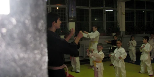 "Karatiştii" giurgiuveni promit un spectacol de zile mari