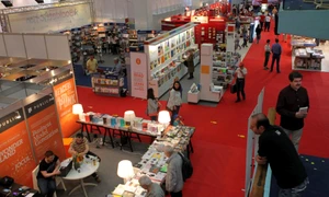 Bookfest în diagonală jpeg