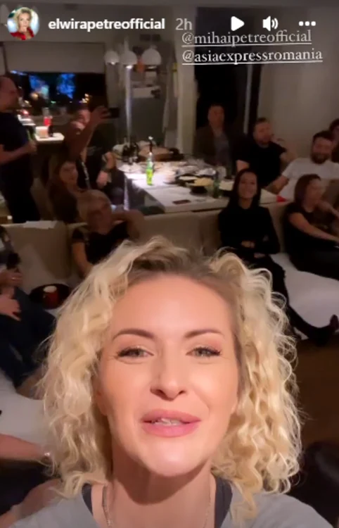 
    Elwira Petre are casa plină de susținătoriFoto: Captură Video  