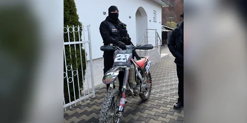 motocicleta perchezitii maramures Poliţia de Frontieră jpg