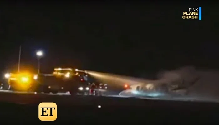 6 avionul lui pink s a prabusit jpg jpeg