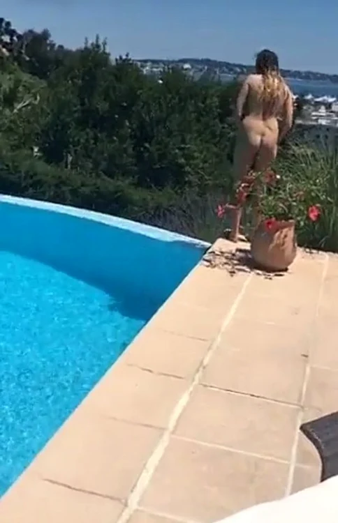 Charlotte Crosby 