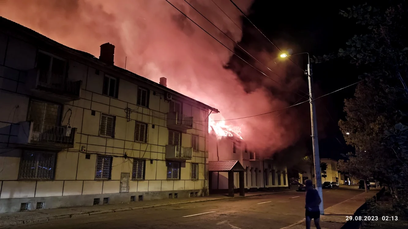Alarma s-a dat pe 29 august, la ora 02.05 FOTO Facebook ISU Călărași