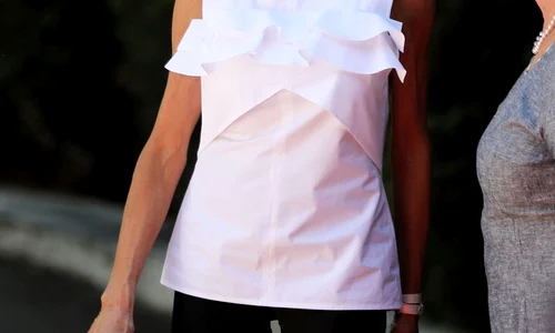 Le couple présidentiel hellénique accueille le président Emmanuel Macron et son épouse Brigitte au Palais présidentiel à Athènes jpeg