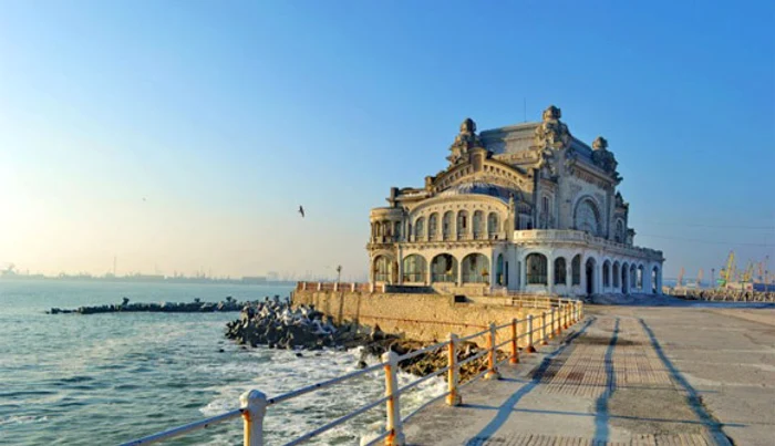 Prognoza meteo pentru următoarele două zile anunță că vremea se va menține în limite normalefoto: Click!