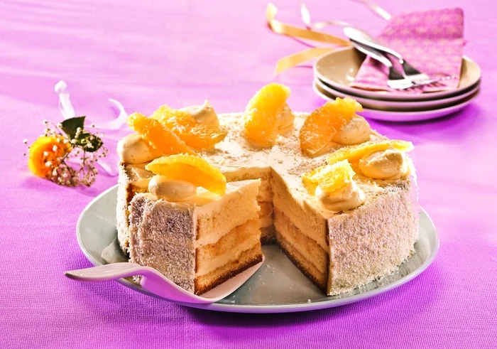 tort nuca cocos jpeg