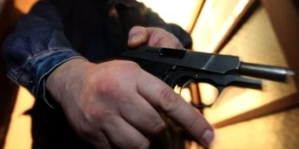 pistol cu bile