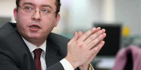 Secretarul de stat Bogdan Aurescu conduce delegaţia română. 