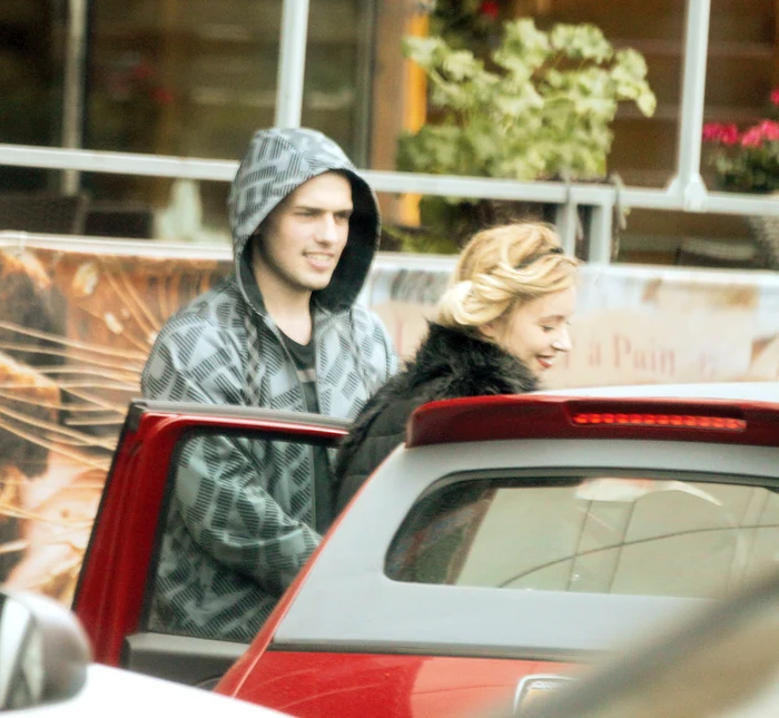 Diana petrece mult timp în dormitor, alături de regizorul Matei Dima