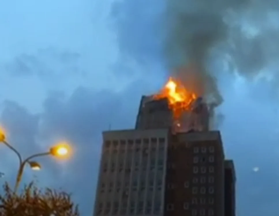 
    Incendiu puternic în ReșițaFoto: Captură Video  