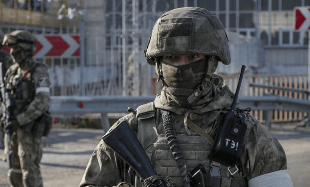 Haos în Hersonul ocupat: militari ruși beți au împușcat agenți FSB într-un bar