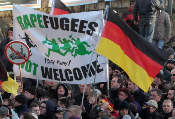 Manifestaţie anti-refugiaţi în Germania