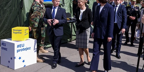 Kaja Kallas Anatolie Nosatii FOTO Army md jpg