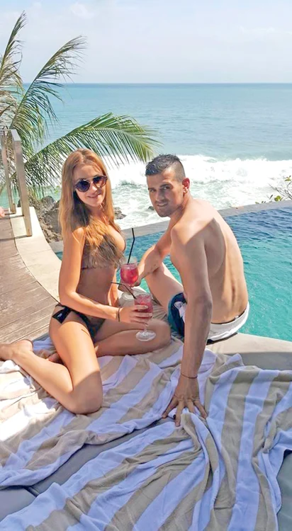
    Laura Cosoi e una dintre vedetele îndrăgostite de Bali  