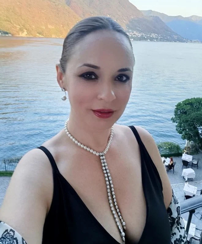 andreea marin png