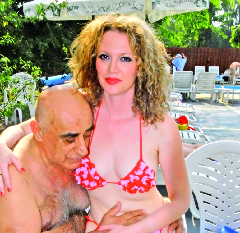 
    "Mie mi-e frică de o injecţie, dar de o naştere!"  