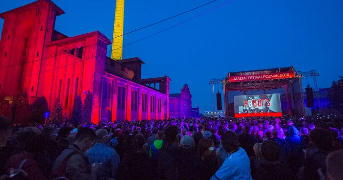 Fabrica dezafectată, transformată în spaţiu de concert, pentru Kraftwerk,
la Malta Festival Poznan. Foto M. Oliva Soto