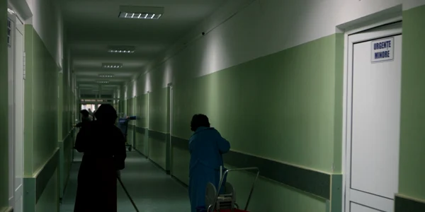 femei de serviciu spital