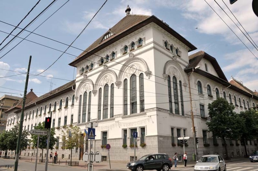 Cum erau fraudate concursurile de angajare la Primăria Timișoara: „M-a dominat și m-a manipulat prin tonul ei”