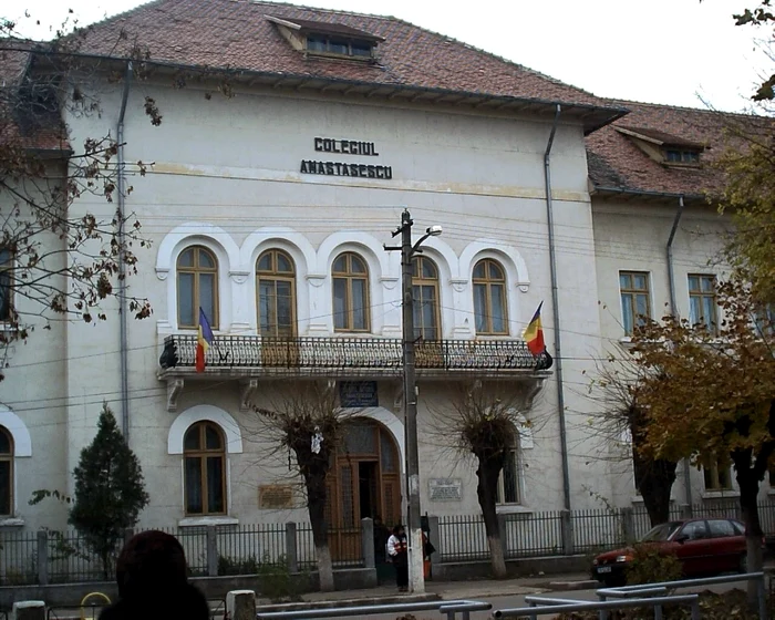 Colegiul Anastasescu din Roşiorii de Vede este cea mai bună unitate de învăţământ din judeţul Teleorman