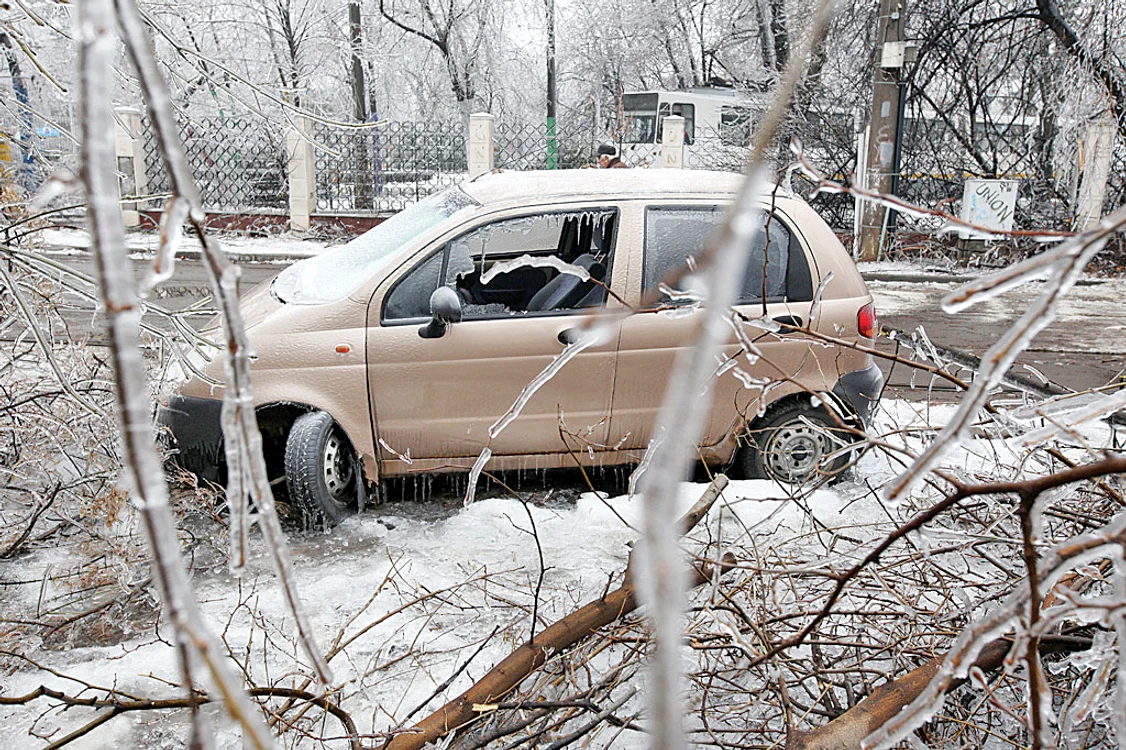 2019. Ploaia a îngheţat totul la început de februarie