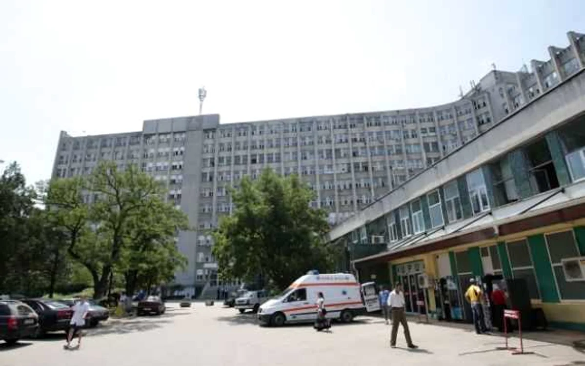 Operaţiile au fost sistate la Spitalul Judeţean din Craiova
