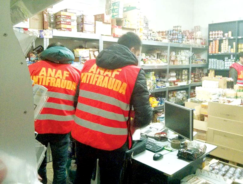 Inspectorii ANAF au luat la puricat depozitele suspecte (fotografii: anaf/ click!)
