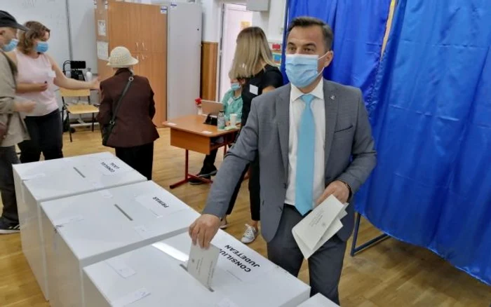 Ion Ştefan a votat la Şcoala "Ştefan cel Mare"