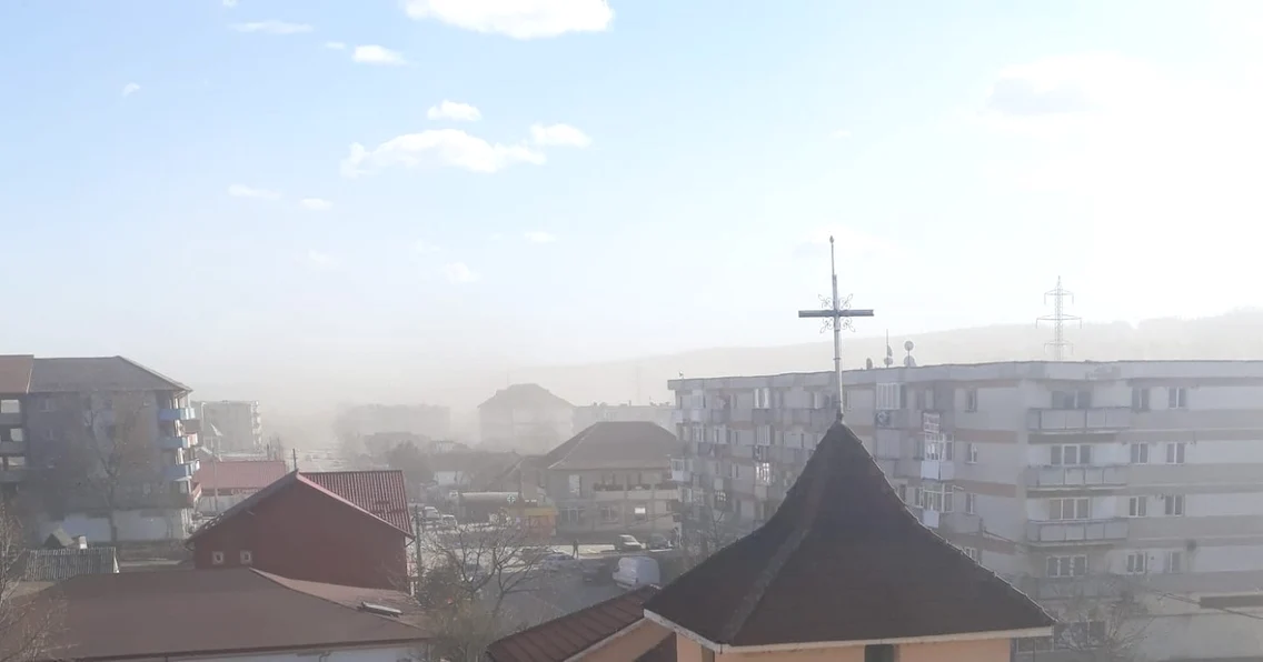 Smogul pune stăpânire pe majoritatea localităților din țară