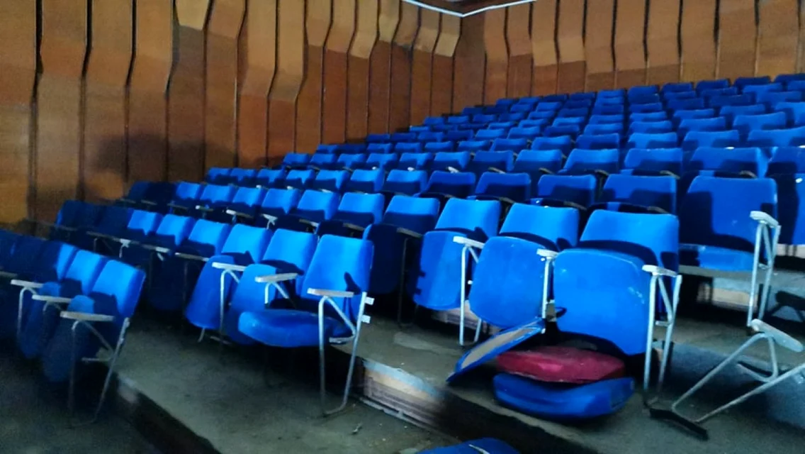 Vechiul cinematograf Timiş devine o amintire FOTO Ş.Both