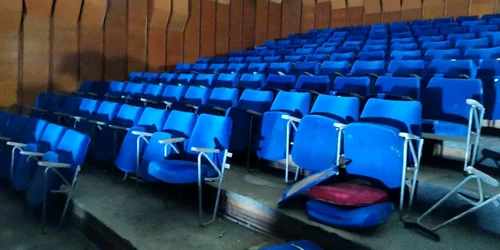 Vechiul cinematograf Timiş devine o amintire FOTO Ş.Both