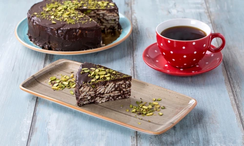 Tort de biscuiti  Sursa foto shutterstock 1700689927 jpg