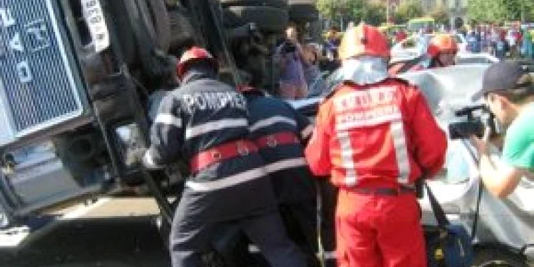 Nouă morţi într-un accident în Turcia
