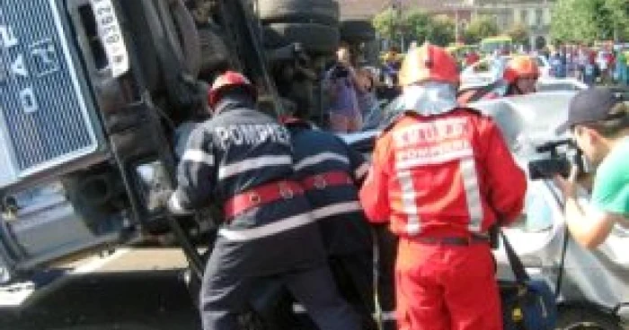 Nouă morţi într-un accident în Turcia
