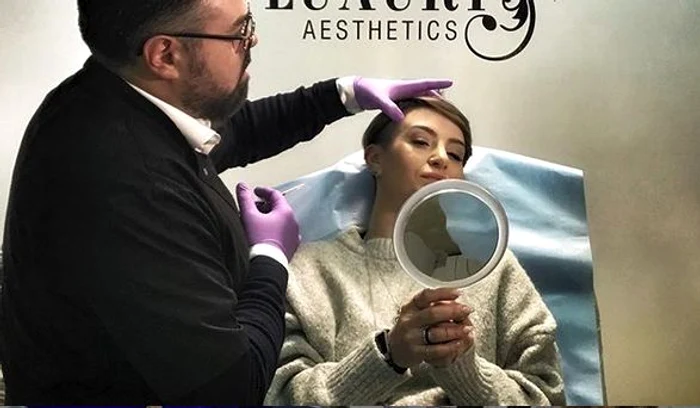 Giulia, în cabinetul medicului estetician