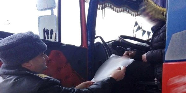 Momentul depistării şoferului beat FOTO Poliţia de Frontieră