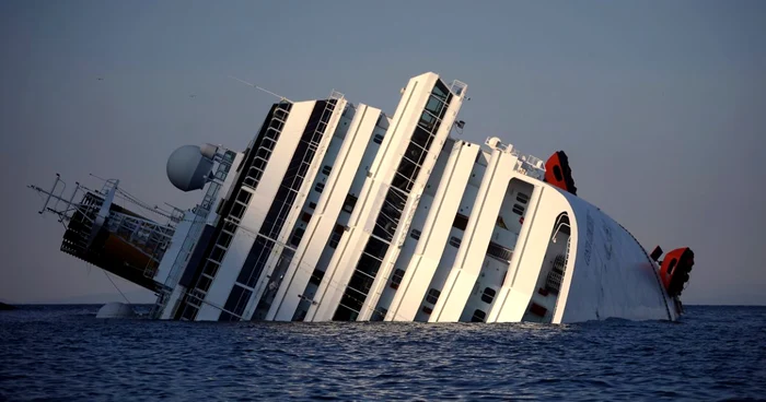 Naufragiul pachebotului Costa Concordia a fost unul din evenimentele tragice ce au marcat anul 2012