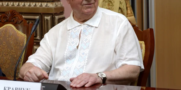 leonid-kravchuk-shutterstock