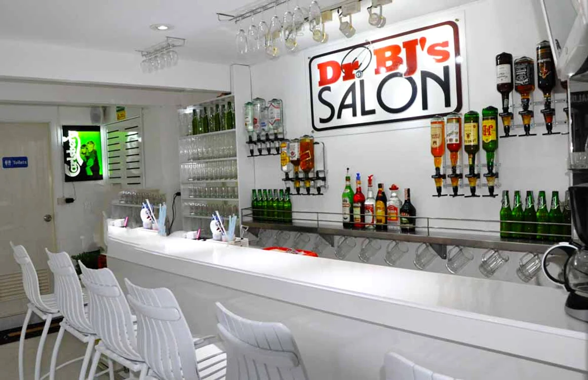 
    FOTO bjbarbangkok.com  