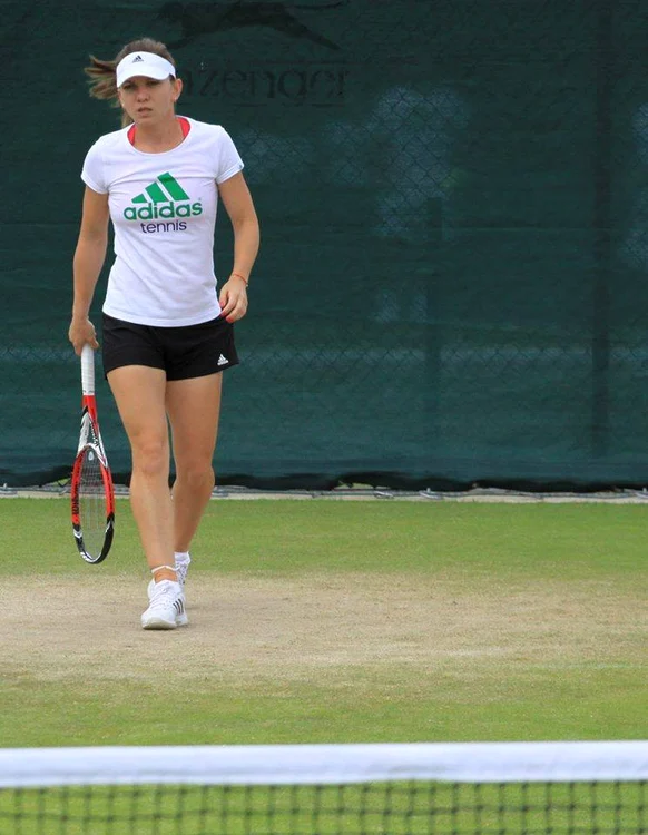 
    Simona halep se îndreaptă către primul titlu de Grand Slam din carierăFOTO Facebook  