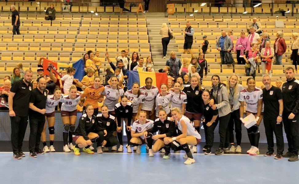 Rezultat important pentru Rapid în Liga Campionilor la handbal feminin. Înfrângere pentru Gloria Bistrița