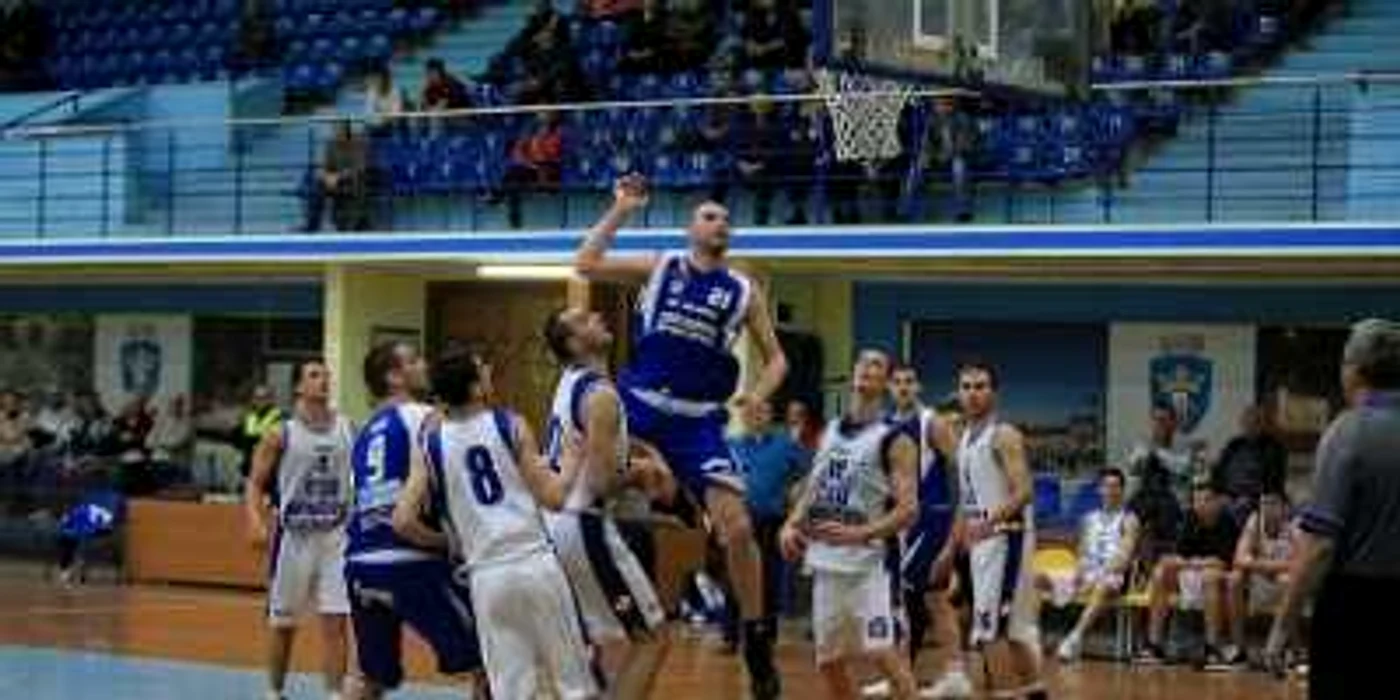 CSU Cuadripol Brasov s-a salvat in extremis, sezonul trecut, de la retrogradare