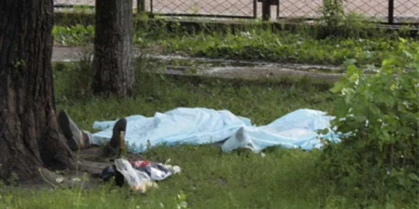 Doi îndrăgostiți au murit la Sankt Petersburg după ce au fost loviți de trăsnet