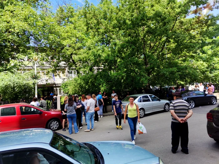 Așteptarea a luat sfârșit, elevii aflând notele la Evaluarea națională 2023 FOTO: A.M.