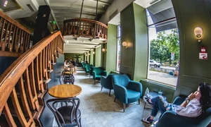 starbucks strada franceza hanu lui manuc jpg