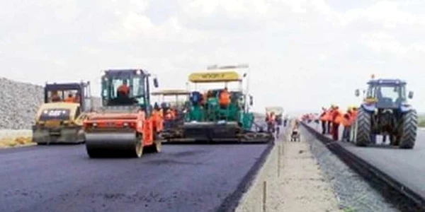 Şantierul autostrăzii Deva-Orăştie va da de lucru la 450 de oameni
